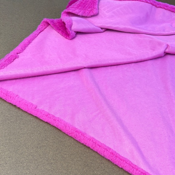 Nanette Lepore Vibrant Pink Fuzzy Sweater/Poncho - Picture 4 of 8